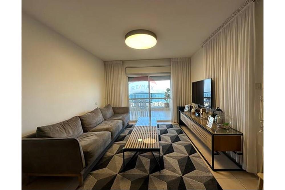 Apartment for Sale in Tiberias - Image 1