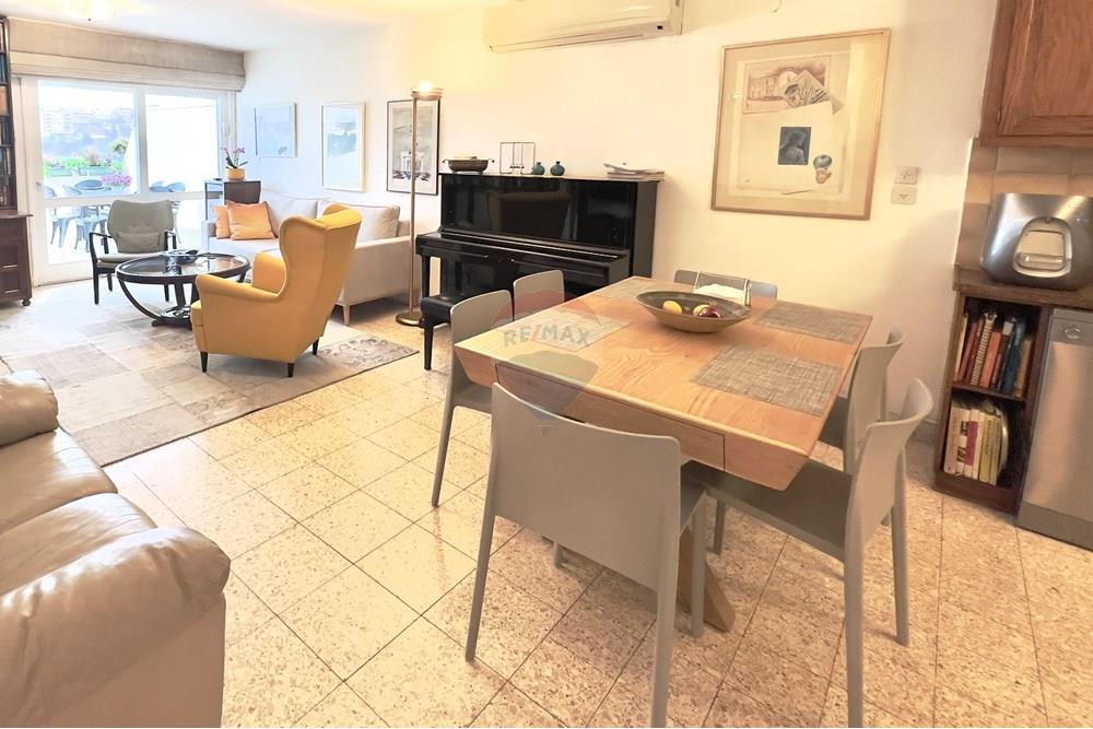Apartment for Sale in Jerusalem - Image 5