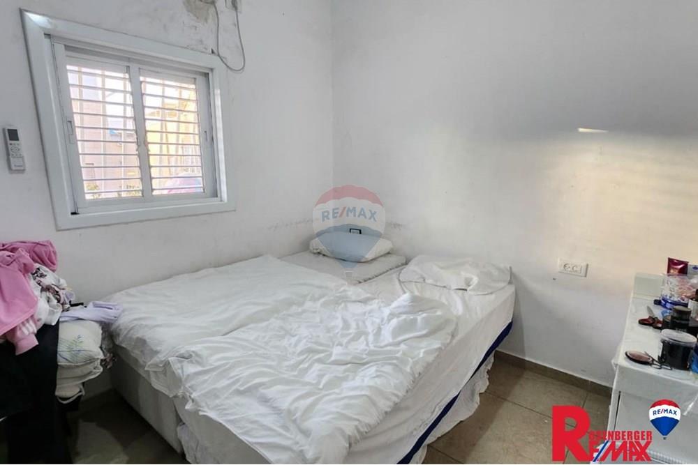 Apartment for Sale in Holon - Image 6