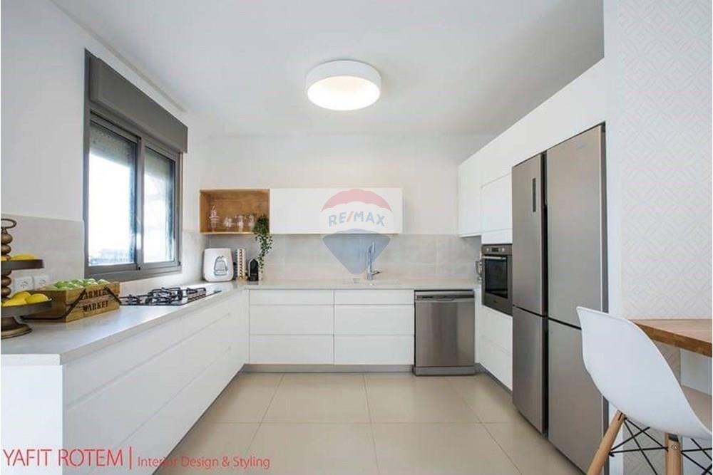Apartment for Sale in חריש - Image 2