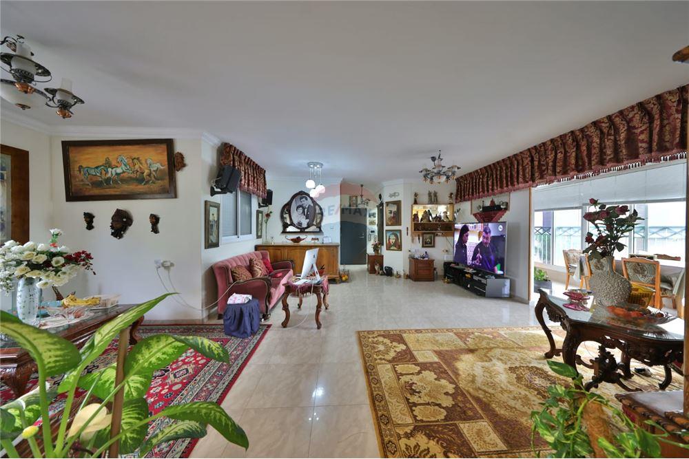 Apartment for Sale in קרית אתא - Image 4
