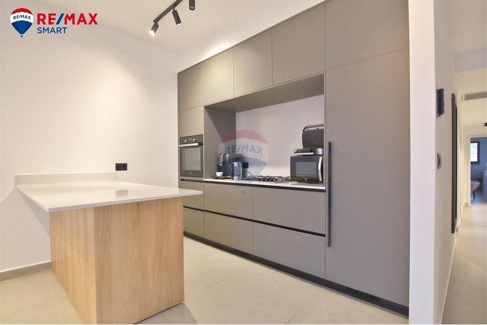 Apartment for Sale in קרית חיים - Image 3