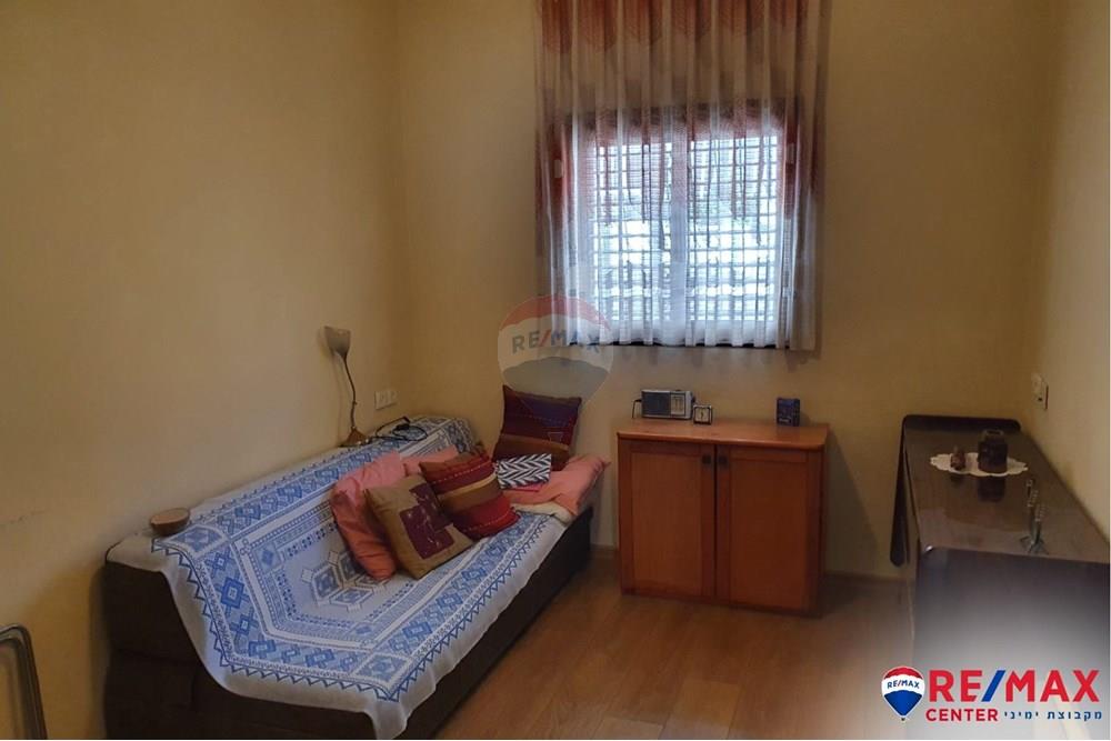 Apartment for Sale in Holon - Image 4