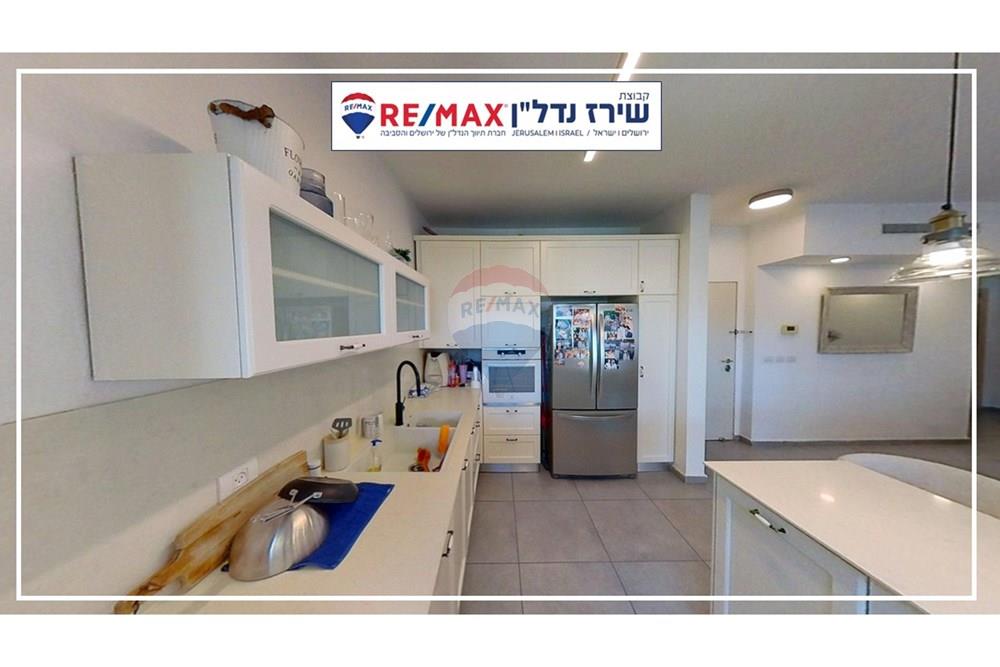 Apartment for Sale in Jerusalem - Image 6