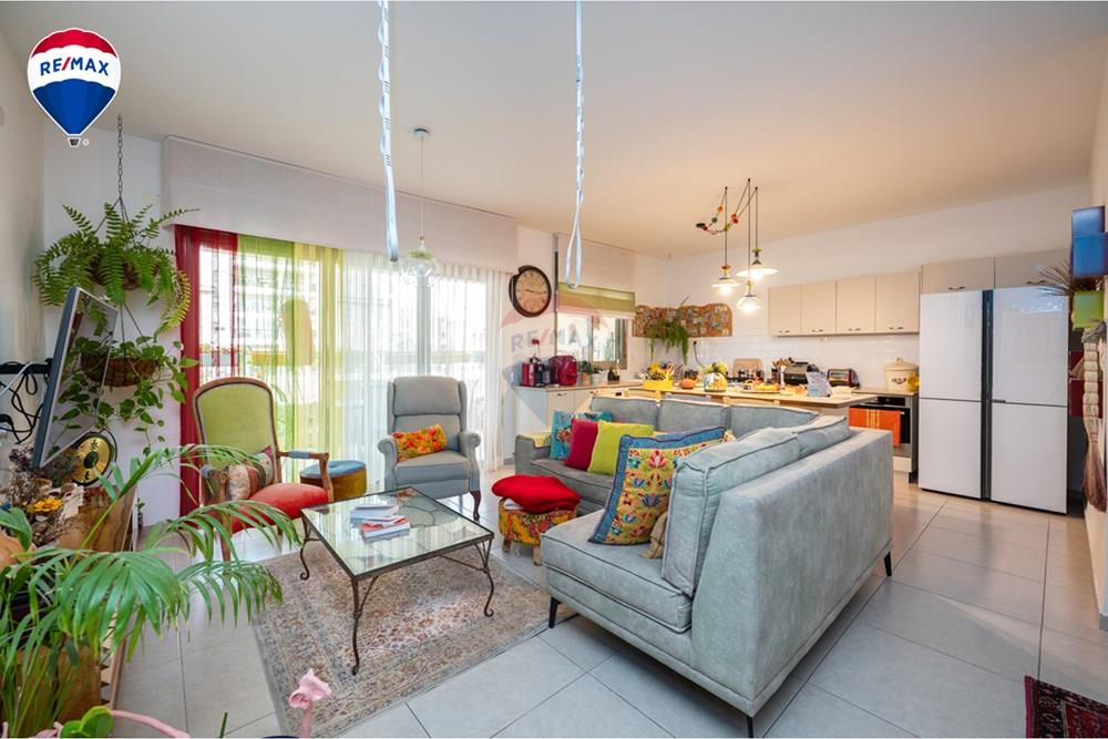 Apartment for Sale in Zichron Ya'akov - Image 3