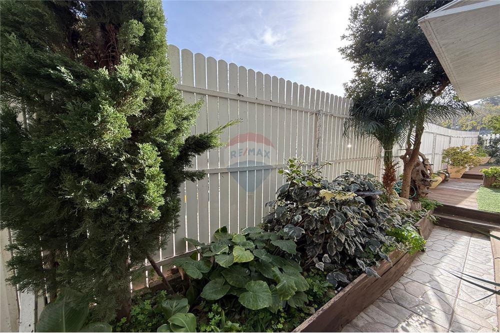 Apartment for Sale in נוף הגליל - Image 3