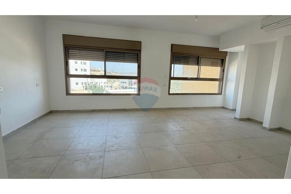 Apartment for Sale in חריש - Image 1