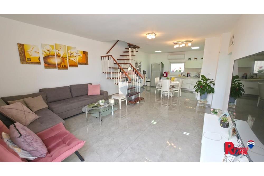 Apartment for Sale in Holon - Image 5