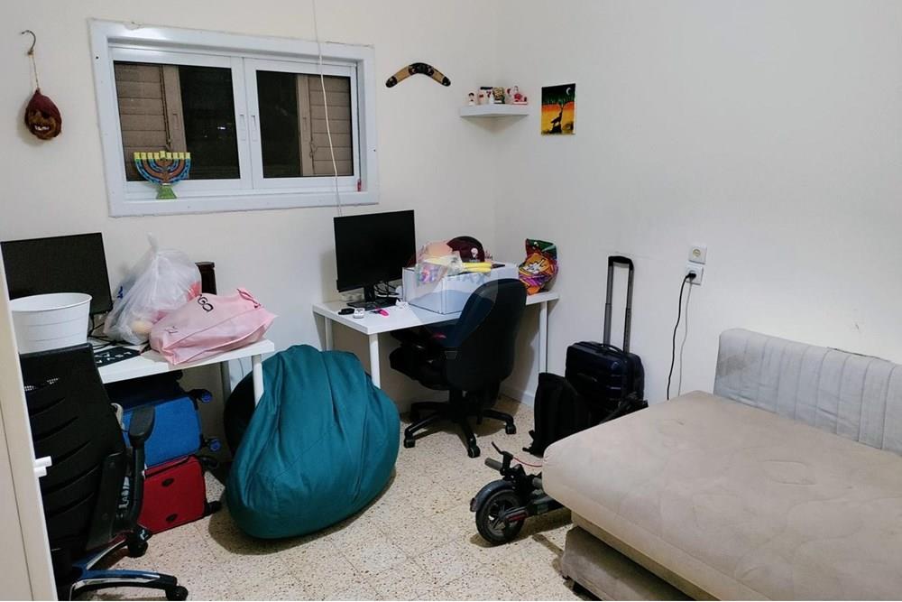 Apartment for Sale in Ramat Gan - Image 2