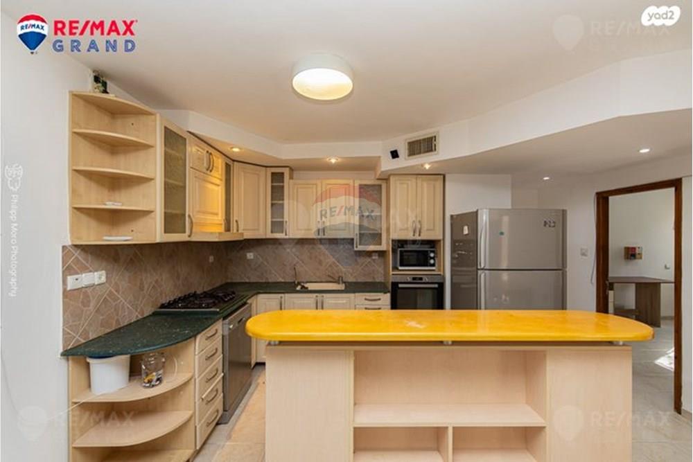 Apartment for Sale in Haifa - Image 3