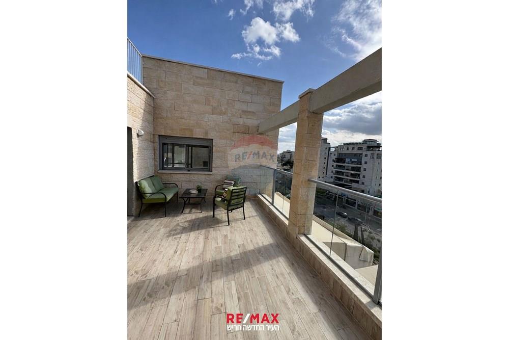 Apartment for Sale in חריש - Image 6