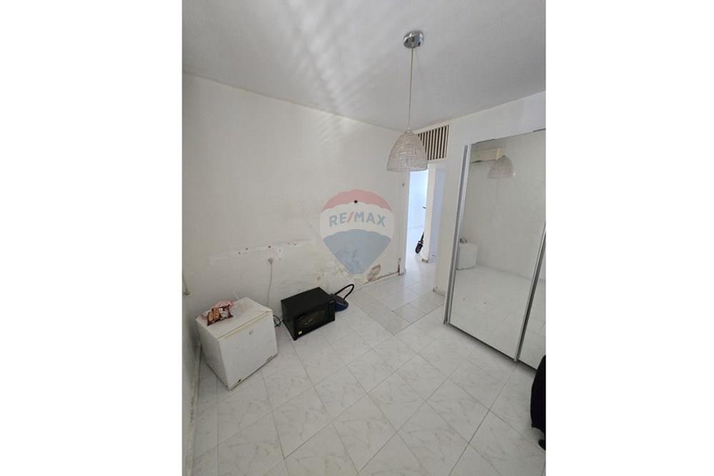 Apartment for Sale in Lod - Image 4