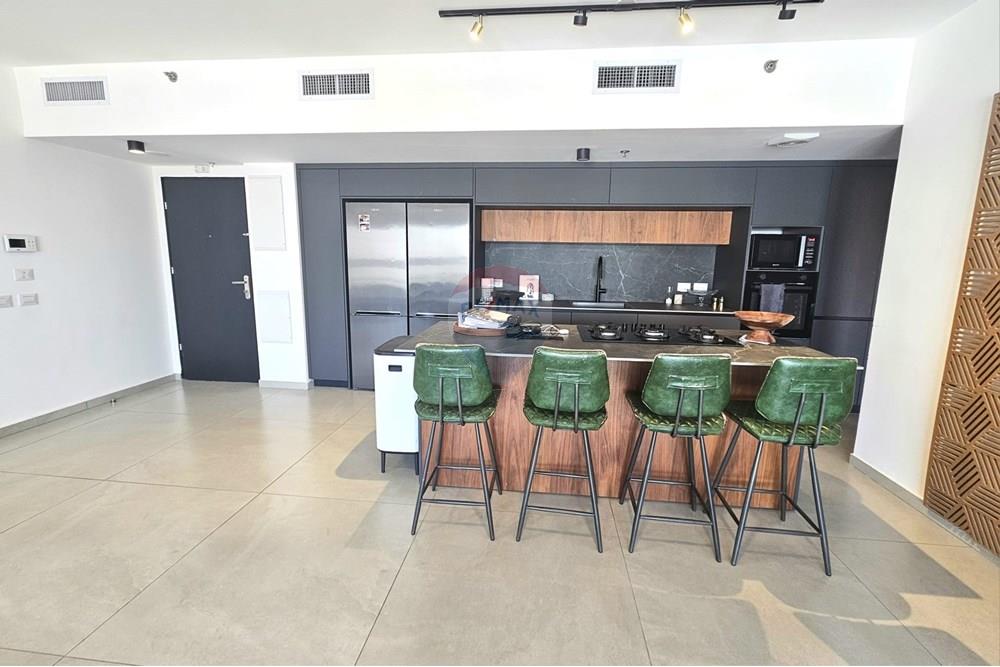 Apartment for Sale in Ramat Gan - Image 5