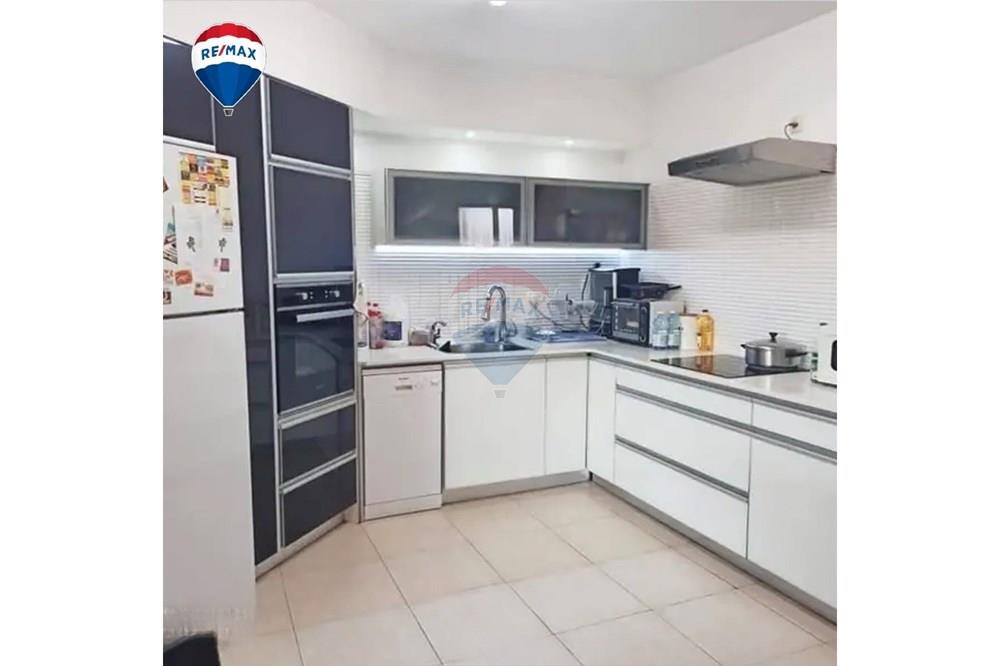 Apartment for Sale in Rishon LeZion - Image 5