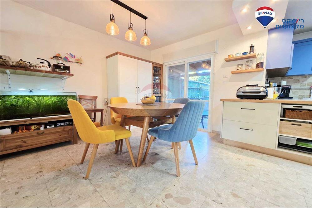 Apartment for Sale in Hadera - Image 5