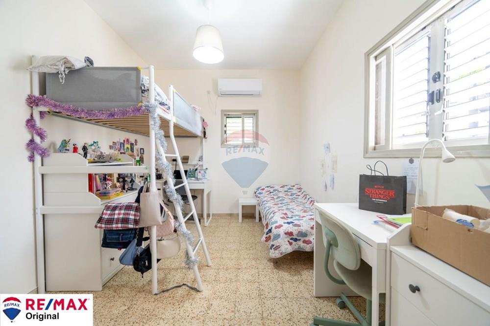 Apartment for Sale in Ramat Gan - Image 7