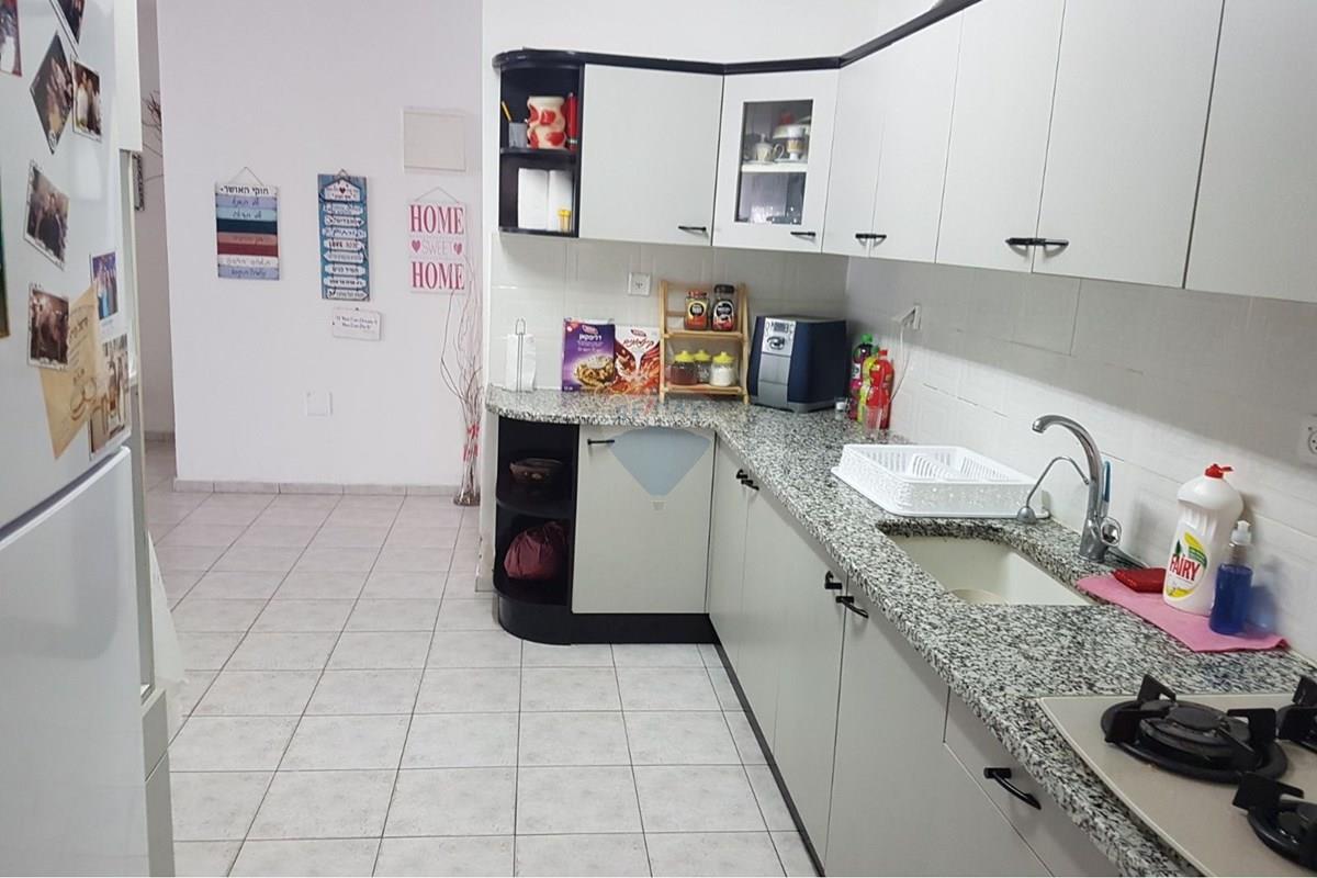 Apartment for Sale in Netanya - Image 1