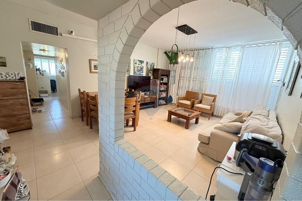 Apartment for Sale in Ramla - Image 2