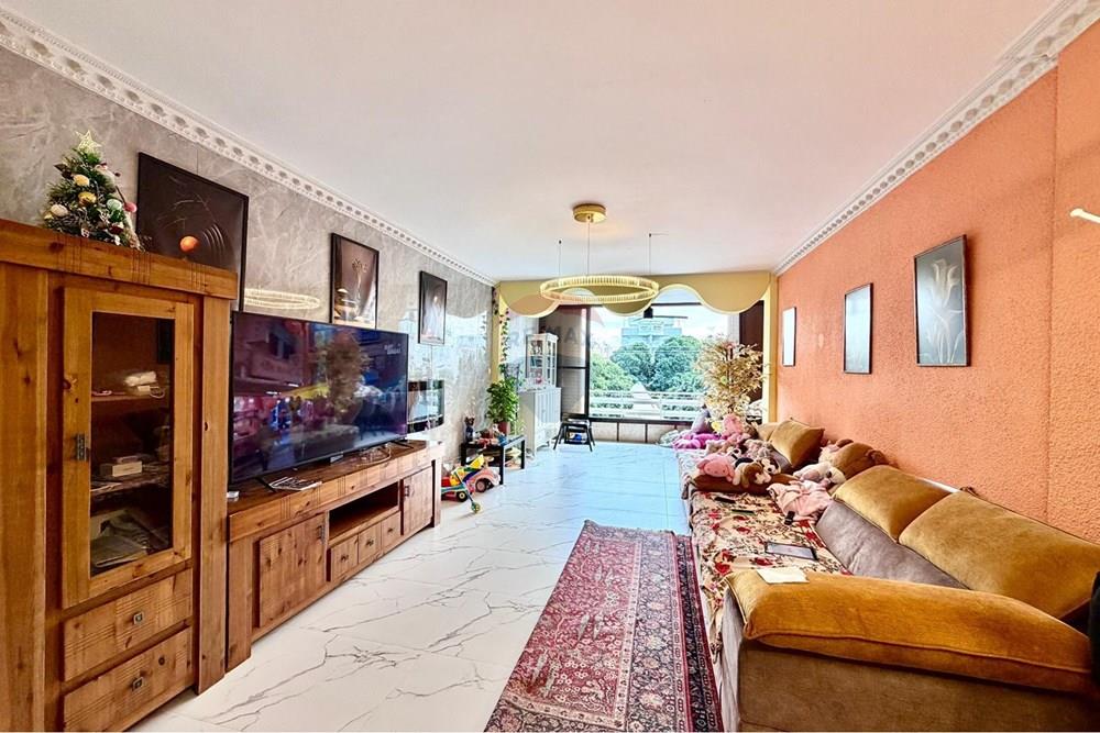 Apartment for Sale in Netanya - Image 2