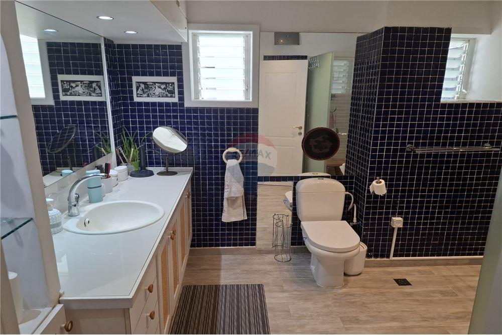 Apartment for Sale in Tel Aviv - Image 5