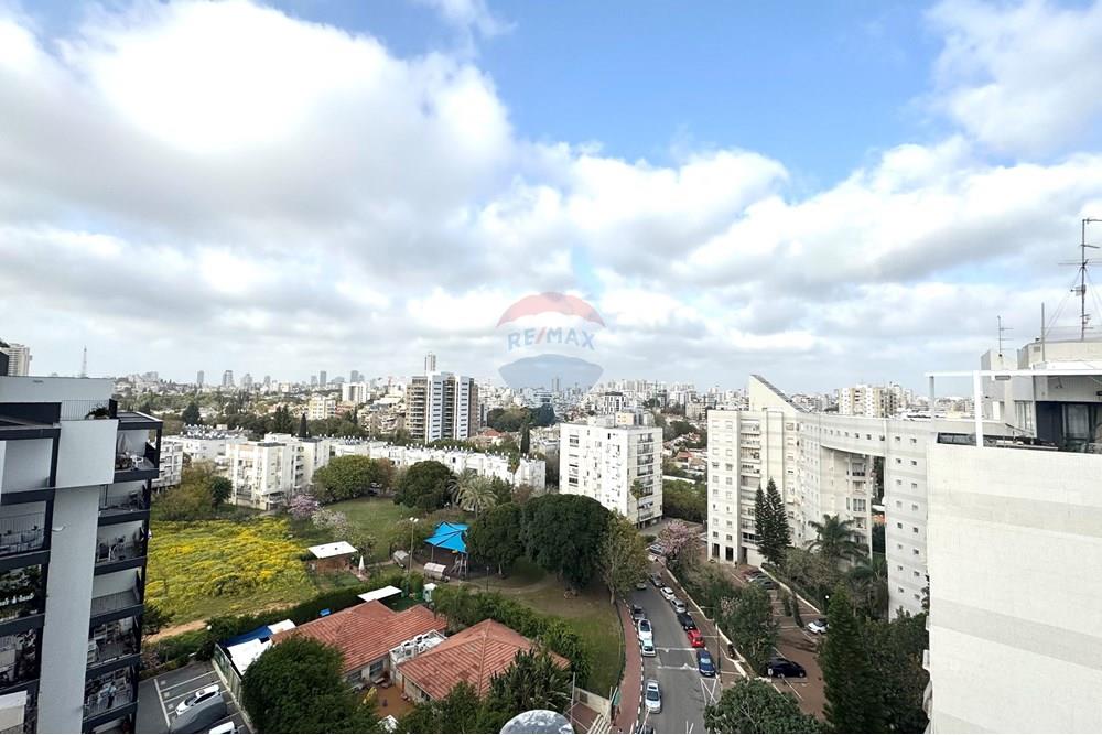 Apartment for Sale in Ramat Gan - Image 5