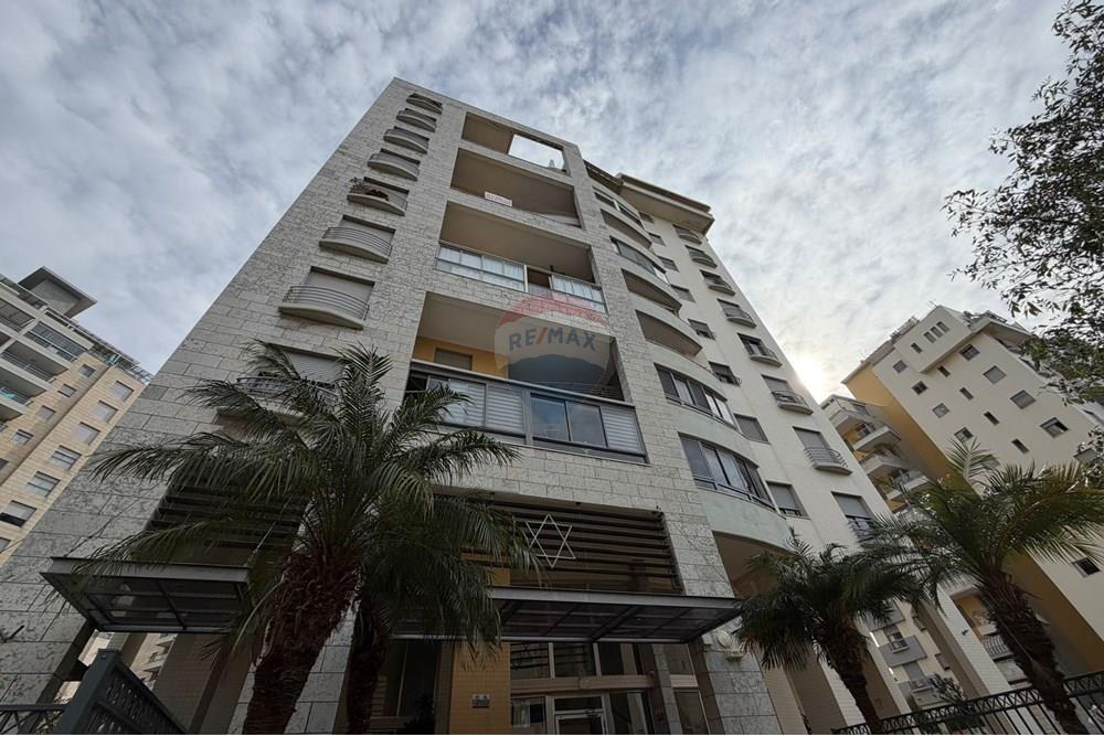 Apartment for Sale in Ashkelon - Image 1