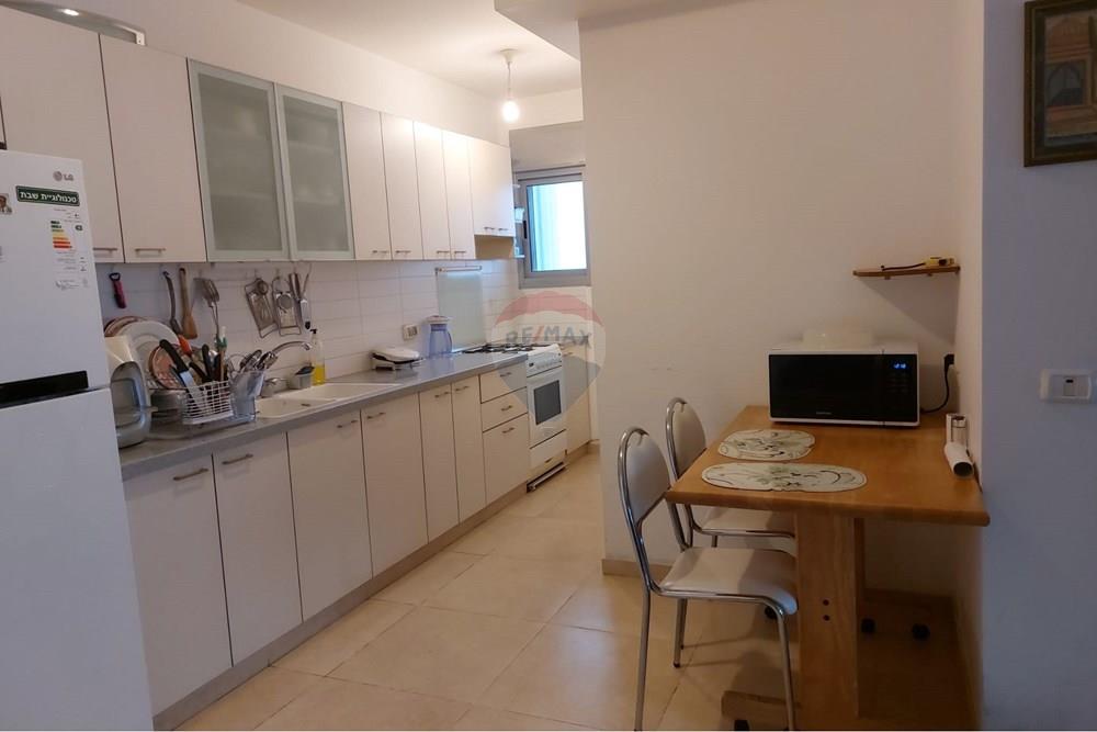 Apartment for Sale in Ramat Gan - Image 3