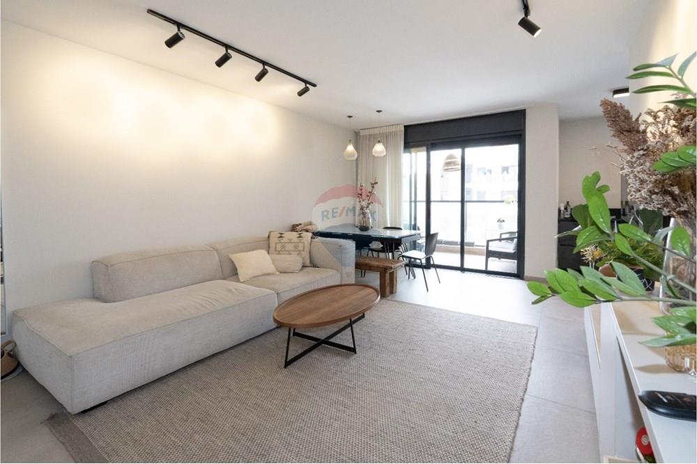 Apartment for Sale in Herzliya - Image 6