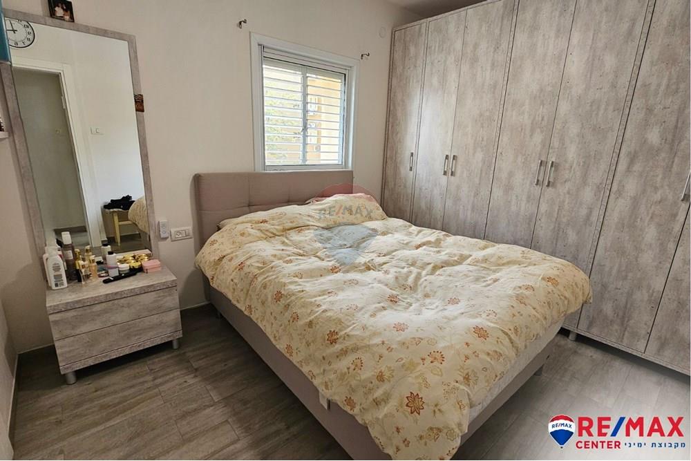 Apartment for Sale in Holon - Image 4