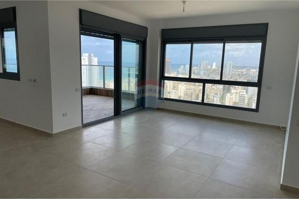 Apartment for Sale in Netanya - Image 7