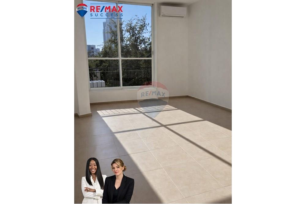 Apartment for Sale in Bat Yam - Image 5