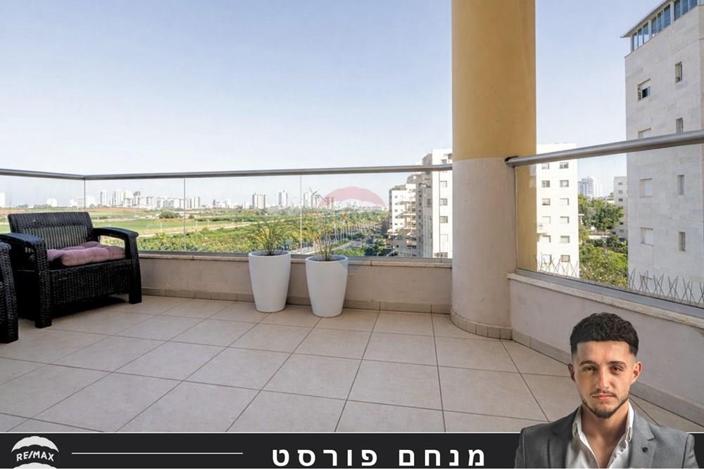 Apartment for Sale in Netanya - Image 3