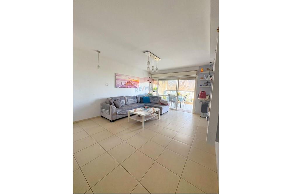 Apartment for Sale in Modi'in - Image 2