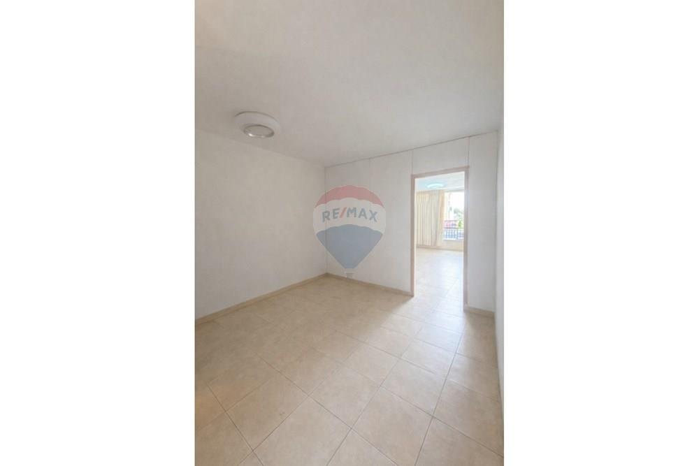 Apartment for Sale in Tel Aviv - Image 2