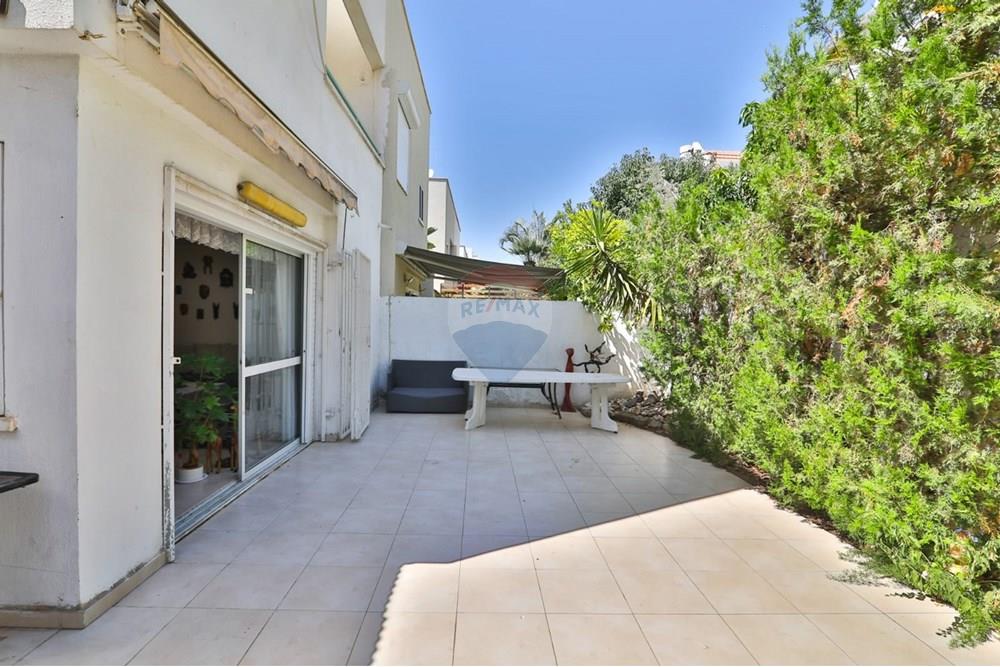 House for Sale in Rishon LeZion - Image 2