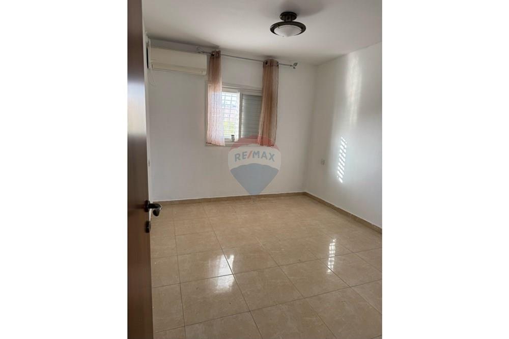 Apartment for Sale in Ashkelon - Image 6