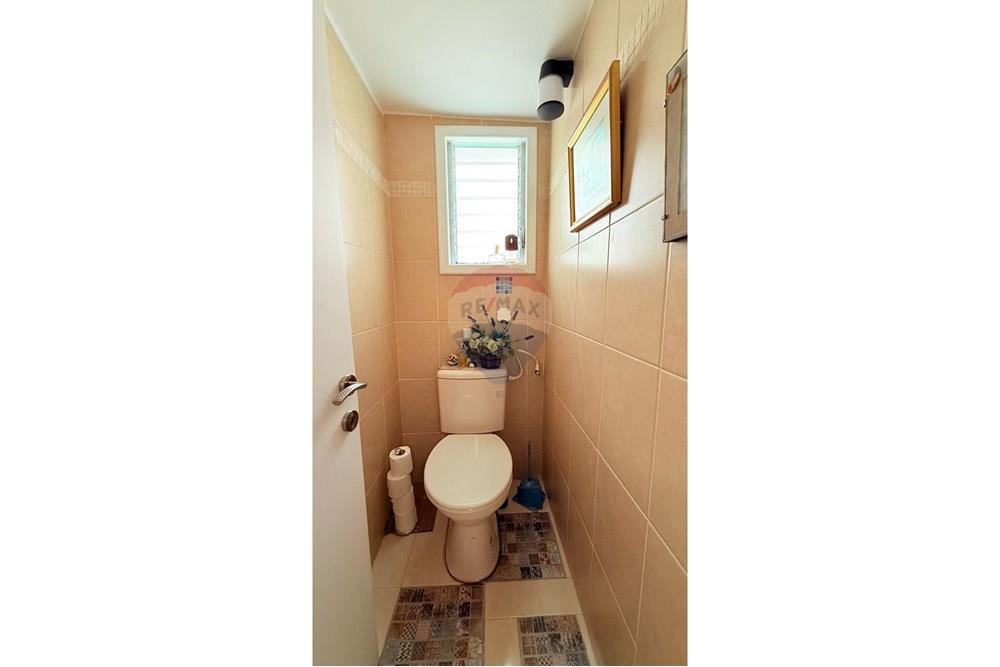 Apartment for Sale in Haifa - Image 4