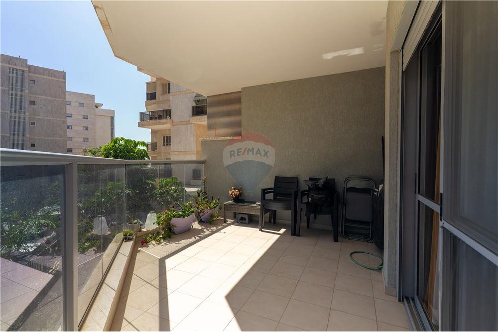 Apartment for Sale in Beer Sheva - Image 2