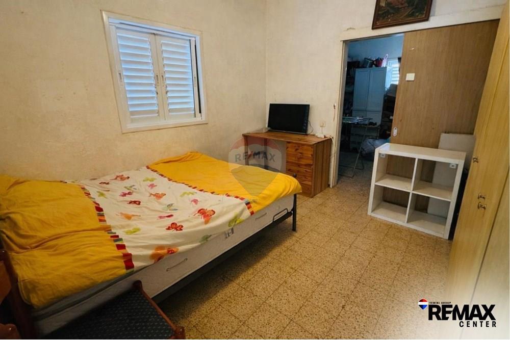 Apartment for Sale in Bat Yam - Image 7