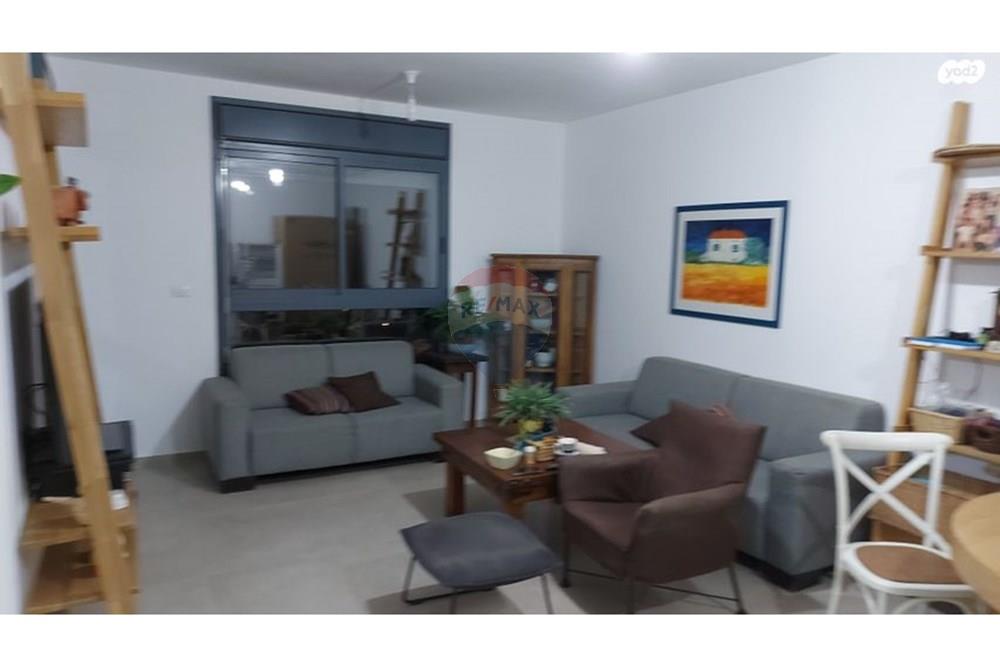 Apartment for Sale in נעלה - Image 4