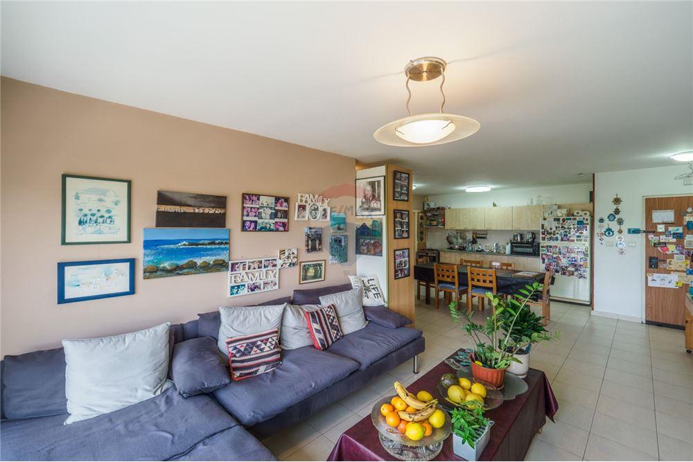 Apartment for Sale in Nahariya - Image 3