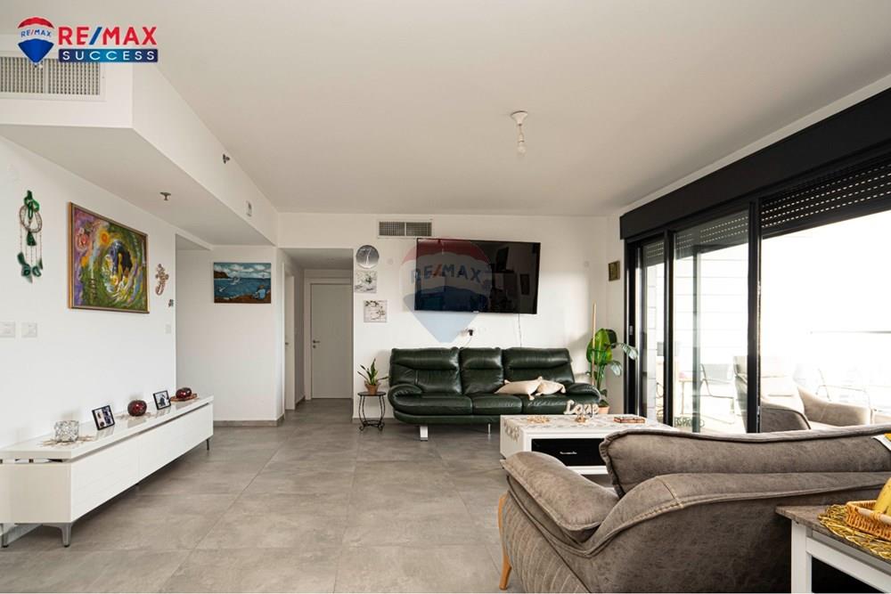 Apartment for Sale in Ramla - Image 2