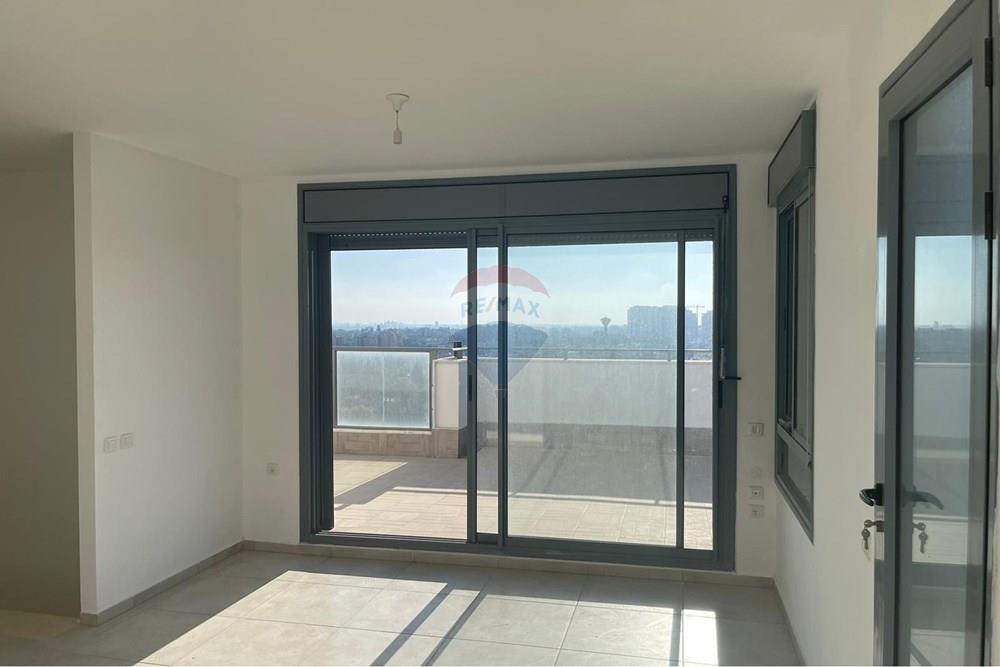 Apartment for Sale in Ramla - Image 1