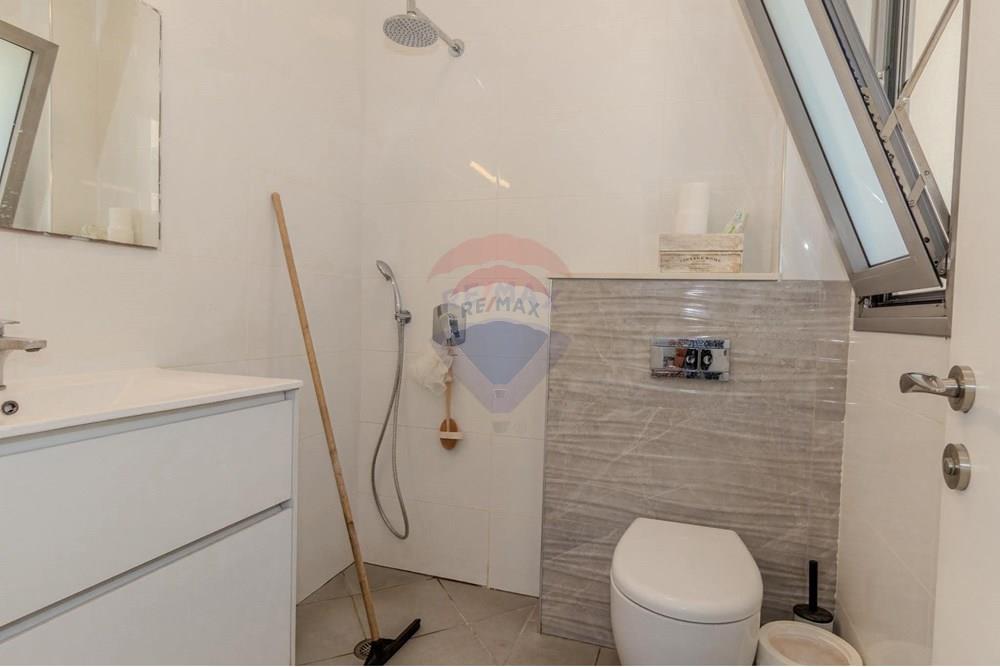 Apartment for Sale in Afula - Image 2