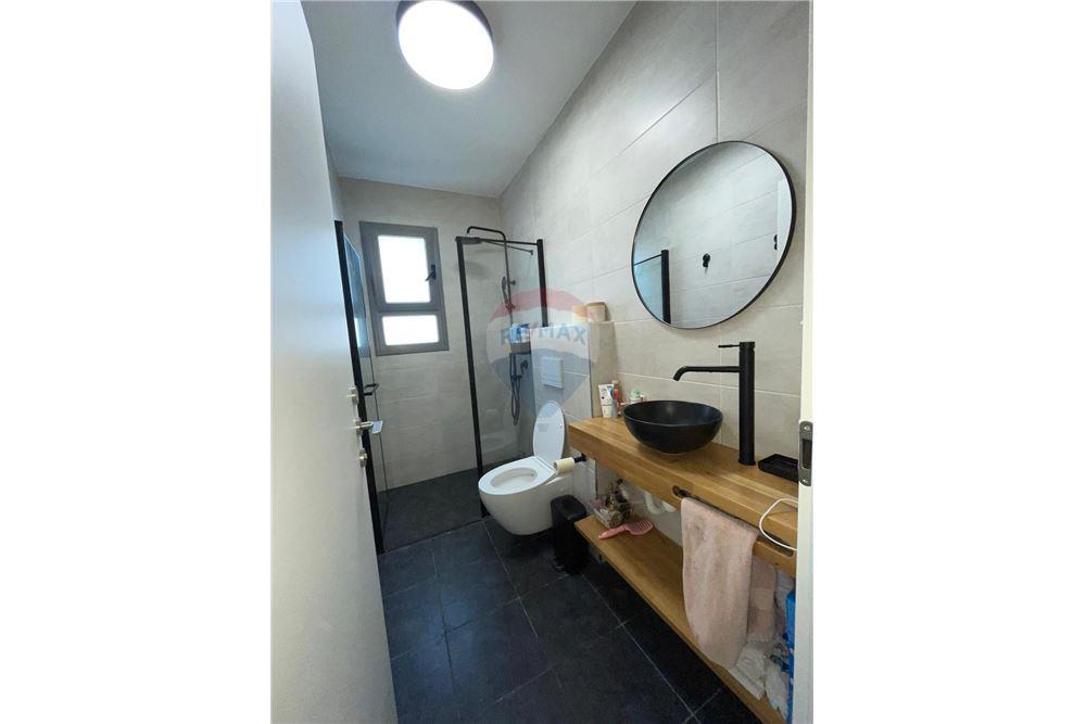 Apartment for Sale in Tel Aviv - Image 6