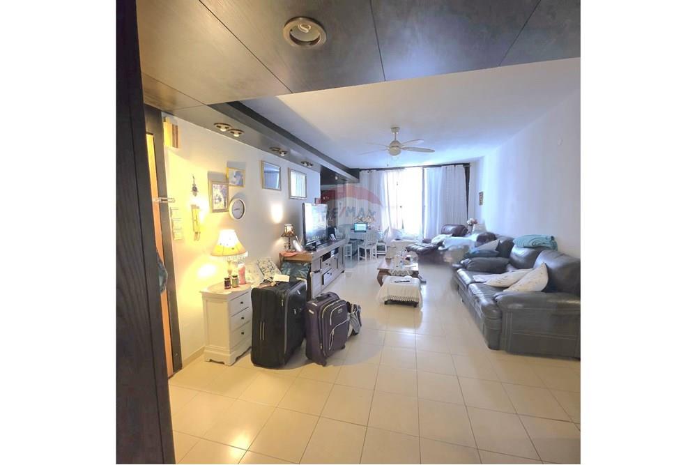 Apartment for Sale in Herzliya - Image 4