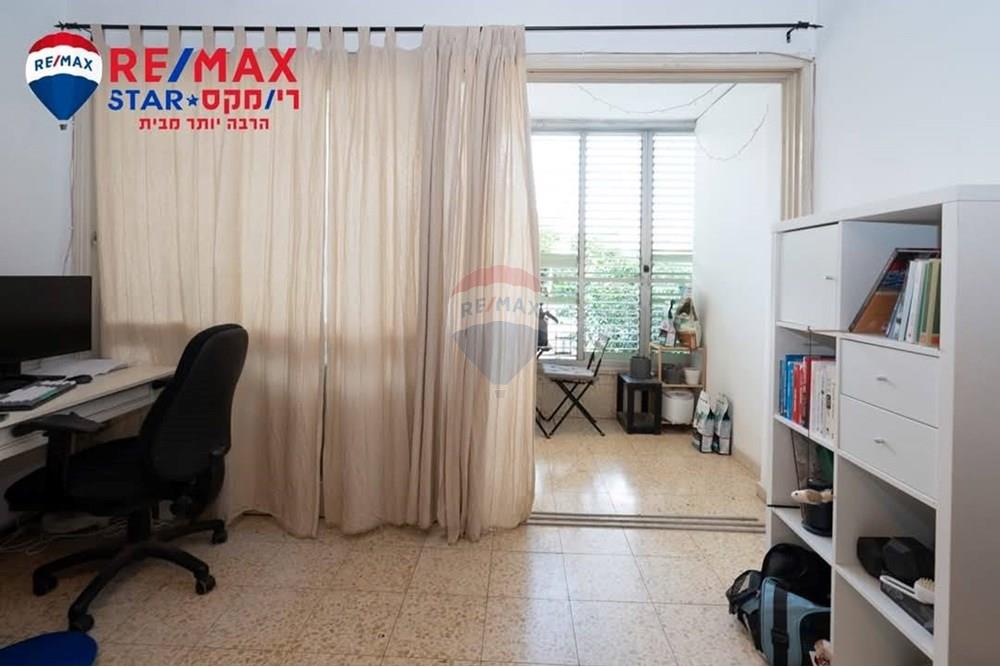 Apartment for Sale in Herzliya - Image 4