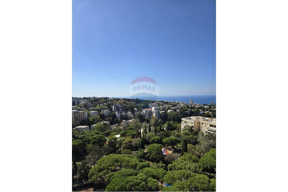 Apartment for Sale in Haifa - Image 2