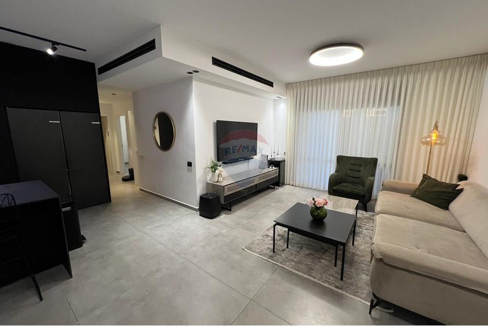 Apartment for Sale in נתיבות - Image 1