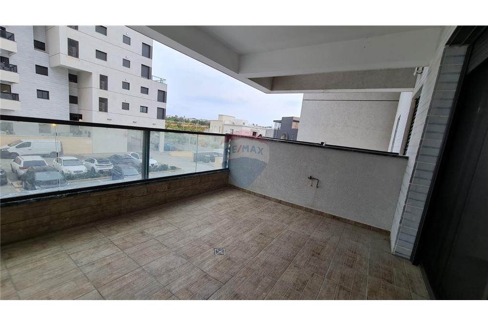 Apartment for Sale in אור עקיבא - Image 1